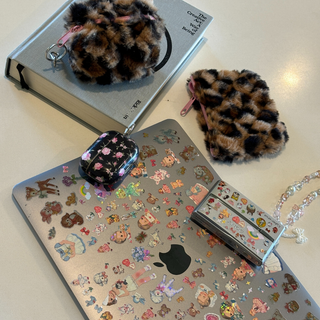 Saskia Wallet