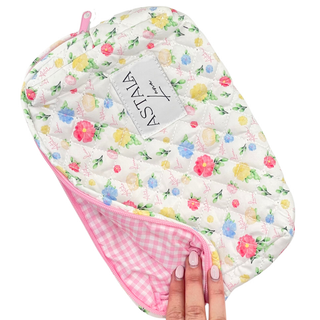 Amelie Case