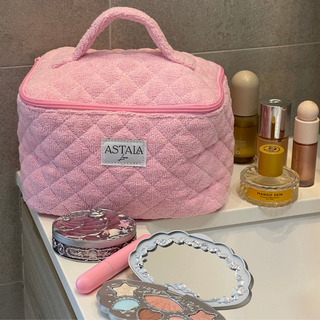 Aura Vanity Case
