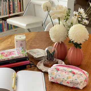 Quilted makeup bag makeup bag astala luna carry all makeup pouch pencil bag brushes bag makeup case vintage floral vanity case cosmetic bag Laptop case laptop bag quilted laptop cover laptop
