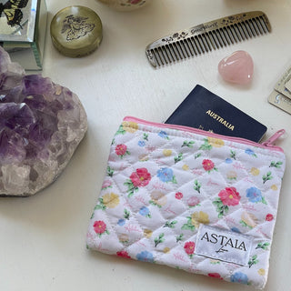 Quilted makeup bag makeup bag astala luna carry all makeup pouch pencil bag brushes bag makeup case vintage floral vanity case cosmetic bag Laptop case laptop bag quilted laptop cover laptop