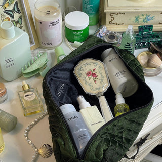 Quilted makeup bag makeup bag astala luna carry all makeup pouch pencil bag brushes bag makeup case vintage floral vanity case cosmetic bag Laptop case laptop bag quilted laptop cover laptop