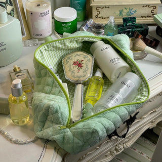 Quilted makeup bag makeup bag astala luna carry all makeup pouch pencil bag brushes bag makeup case vintage floral vanity case cosmetic bag Laptop case laptop bag quilted laptop cover laptop