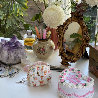 Quilted makeup bag makeup bag astala luna carry all makeup pouch pencil bag brushes bag makeup case vintage floral vanity case cosmetic bag Laptop case laptop bag quilted laptop cover laptop
