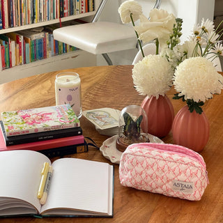 Quilted makeup bag makeup bag astala luna carry all makeup pouch pencil bag brushes bag makeup case vintage floral vanity case cosmetic bag Laptop case laptop bag quilted laptop cover laptop