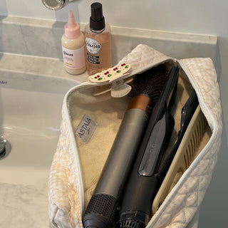 Quilted makeup bag makeup bag astala luna carry all makeup pouch pencil bag brushes bag makeup case vintage floral vanity case cosmetic bag Laptop case laptop bag quilted laptop cover laptop