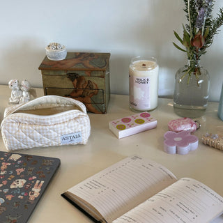 Quilted makeup bag makeup bag astala luna carry all makeup pouch pencil bag brushes bag makeup case vintage floral vanity case cosmetic bag Laptop case laptop bag quilted laptop cover laptop