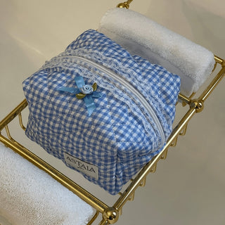 Quilted makeup bag makeup bag astala luna carry all makeup pouch pencil bag brushes bag makeup case vintage floral vanity case cosmetic bag Laptop case laptop bag quilted laptop cover laptop