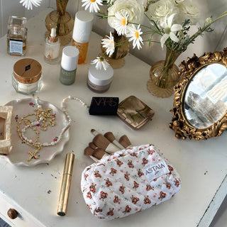 Quilted makeup bag makeup bag astala luna carry all makeup pouch pencil bag brushes bag makeup case vintage floral vanity case cosmetic bag Laptop case laptop bag quilted laptop cover laptop