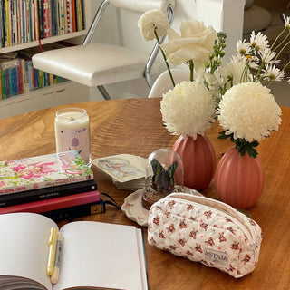 Quilted makeup bag makeup bag astala luna carry all makeup pouch pencil bag brushes bag makeup case vintage floral vanity case cosmetic bag Laptop case laptop bag quilted laptop cover laptop