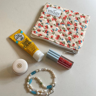 Quilted makeup bag makeup bag astala luna carry all makeup pouch pencil bag brushes bag makeup case vintage floral vanity case cosmetic bag Laptop case laptop bag quilted laptop cover laptop