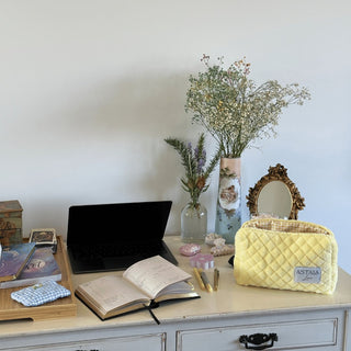 Quilted makeup bag makeup bag astala luna carry all makeup pouch pencil bag brushes bag makeup case vintage floral vanity case cosmetic bag Laptop case laptop bag quilted laptop cover laptop